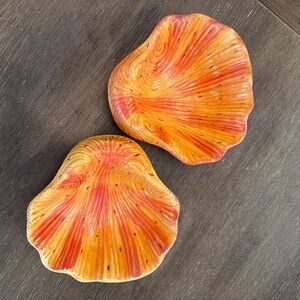 Gates Ware Ceramic Shell Dishes – Set of 2